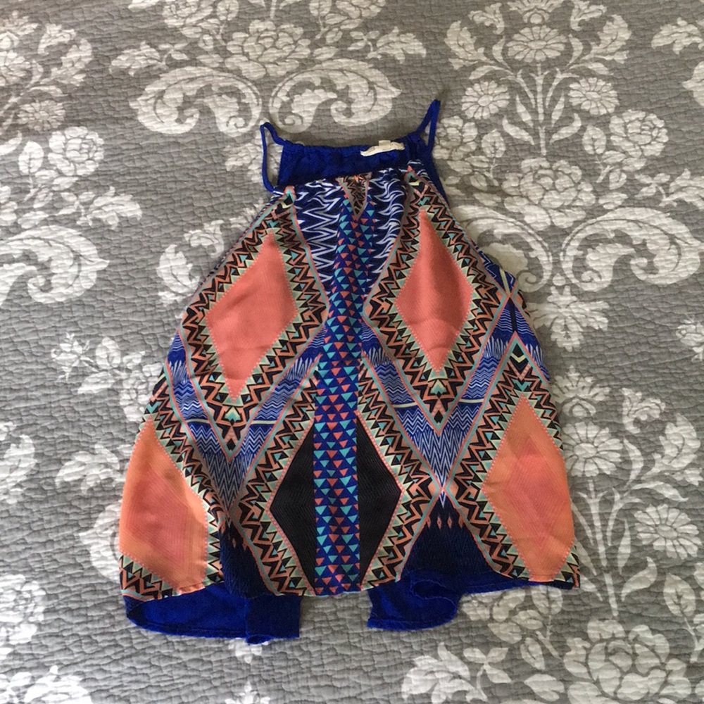 Open back, patterned tank.